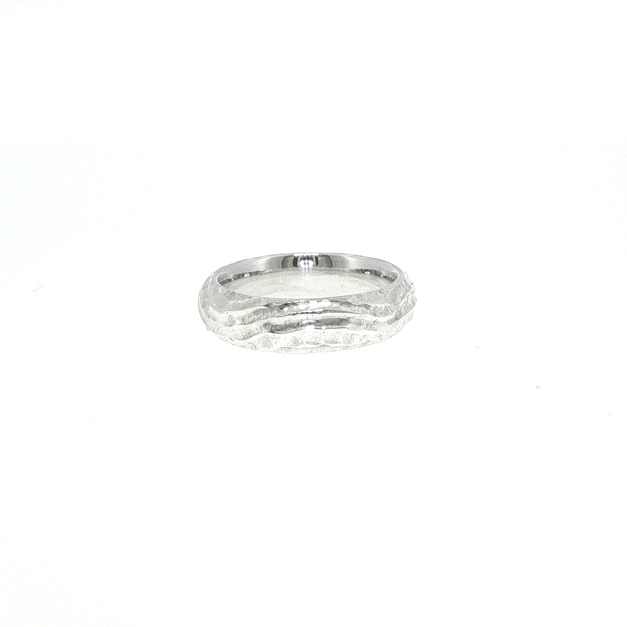 Wavy Textured Silver Band Ring - Image 3