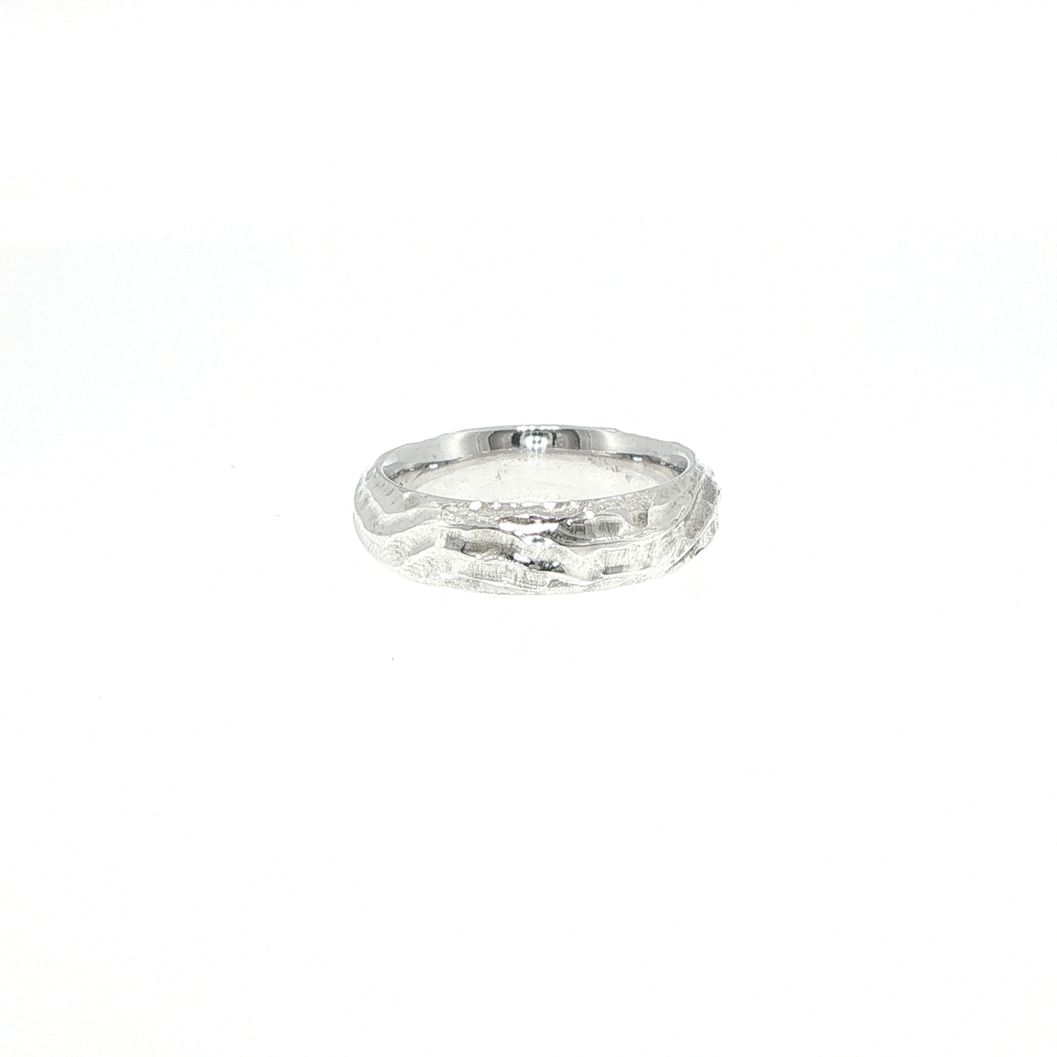Wavy Textured Silver Band Ring - Image 5