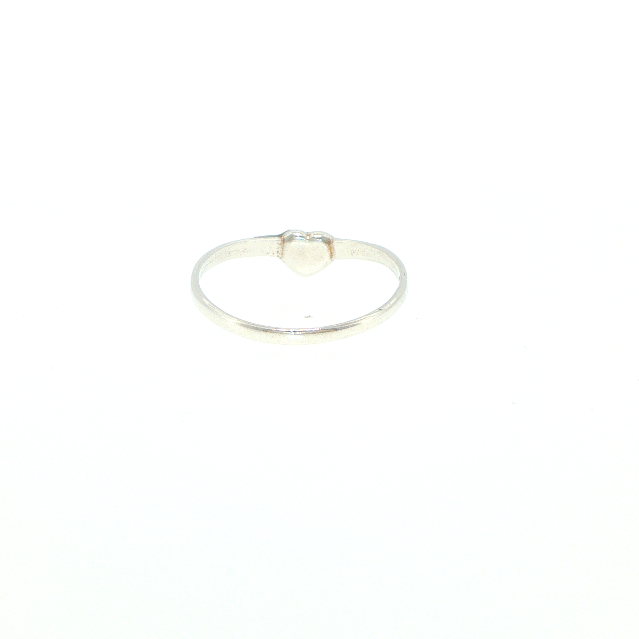 Heart-Shaped Green Amber Solitaire Ring in Silver - Image 11