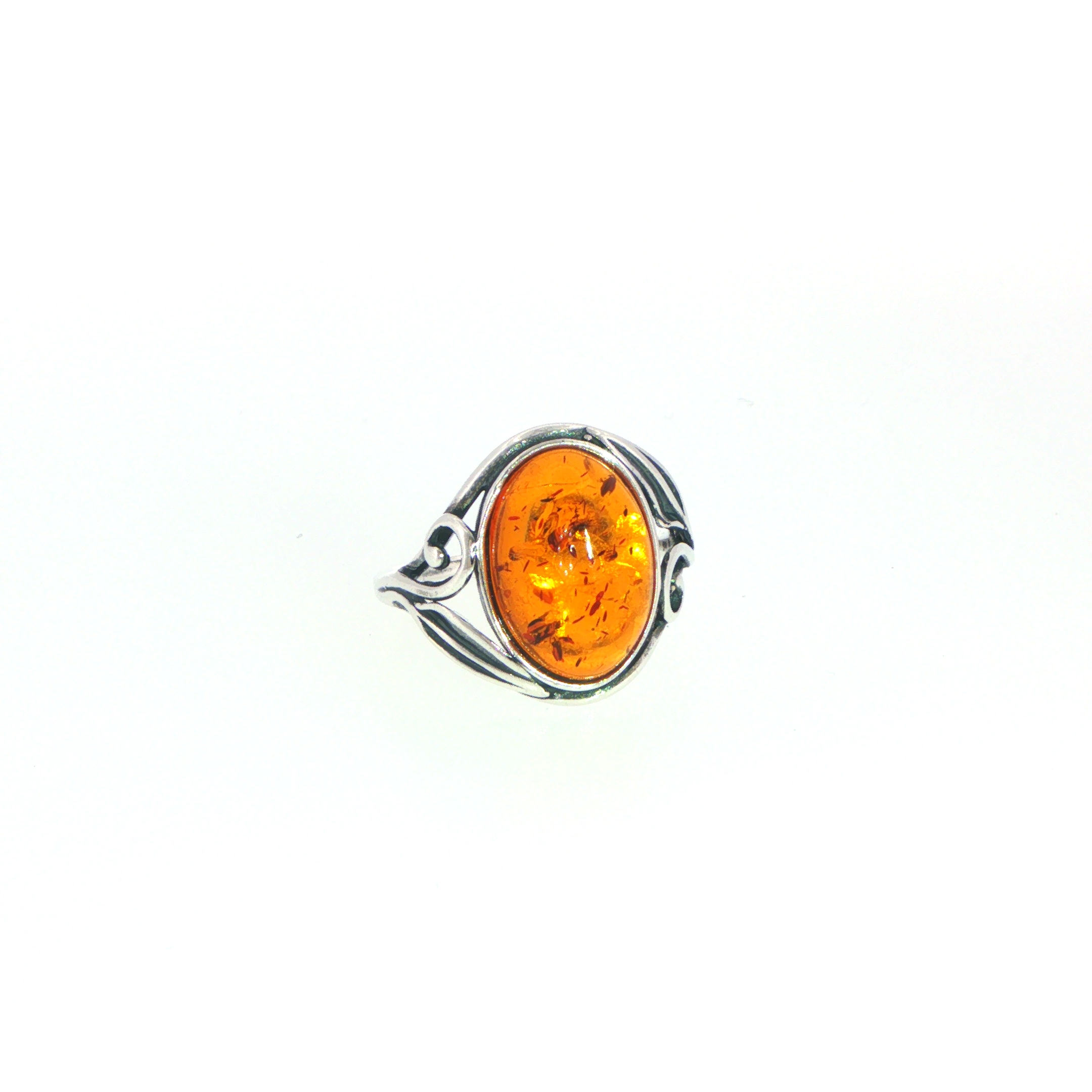 Silver Oval Amber Solitaire Ring with Decorative Band - Image 4