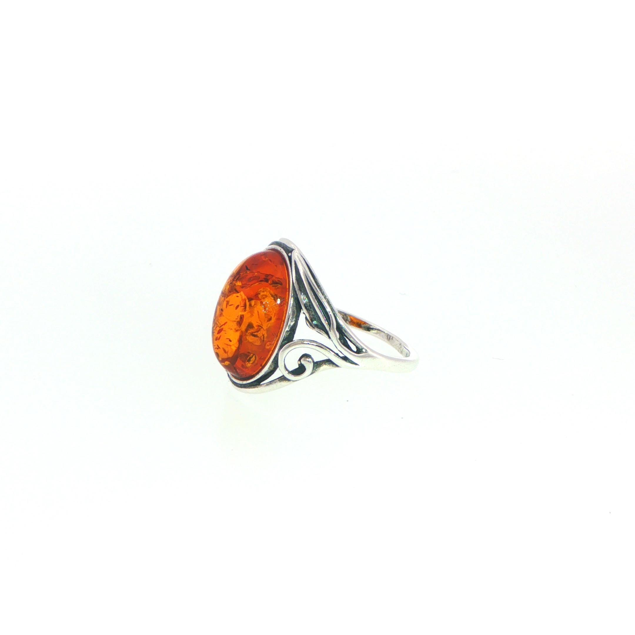Silver Oval Amber Solitaire Ring with Decorative Band - Image 9