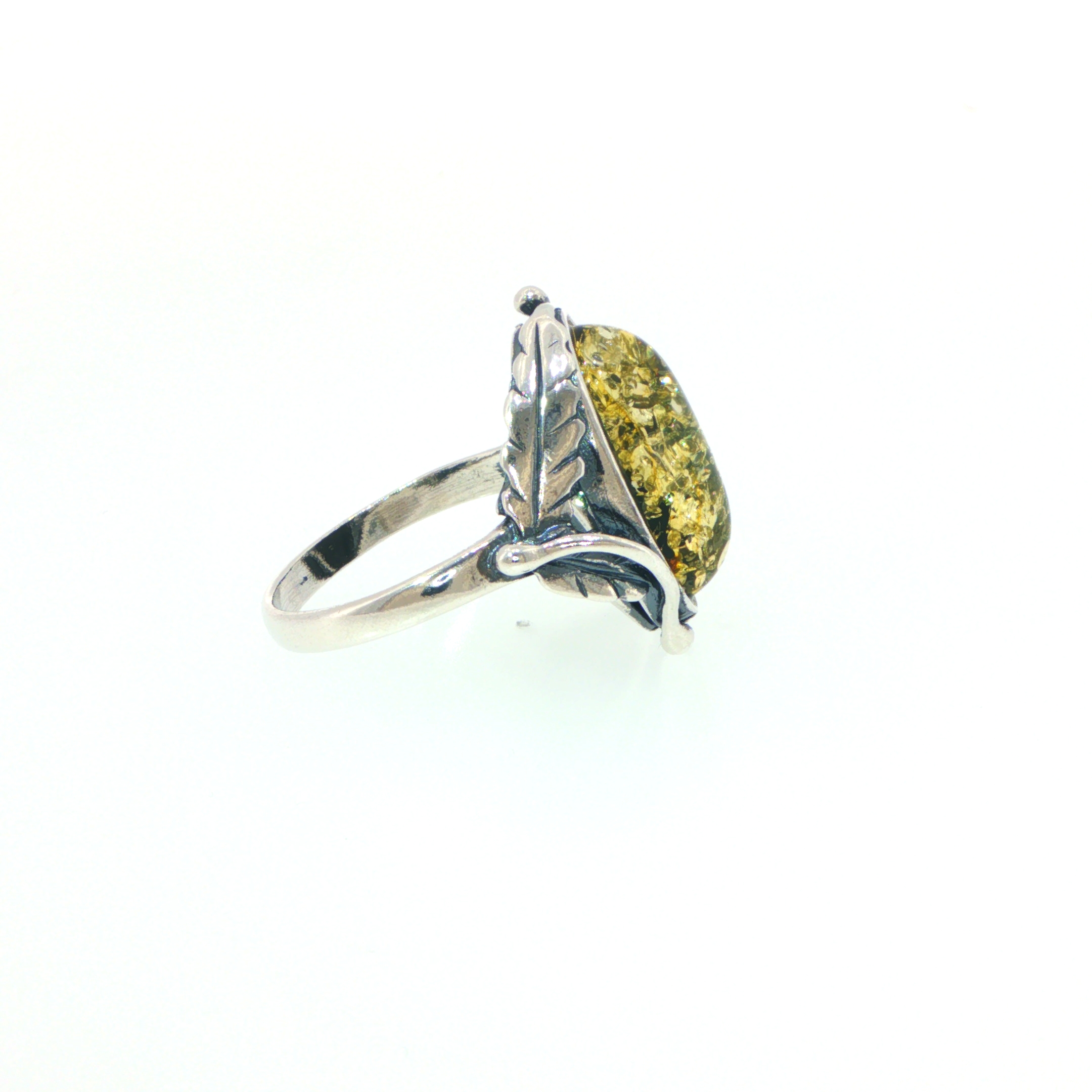 Oval Green Amber Ring with Leaf Detailed Shoulders in Silver - Image 10