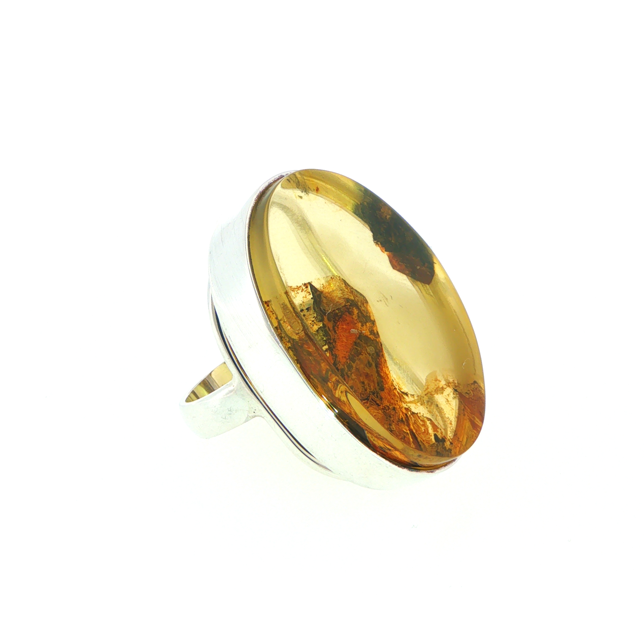 Oval Amber Ring in Silver with Natural Inclusions - Image 3