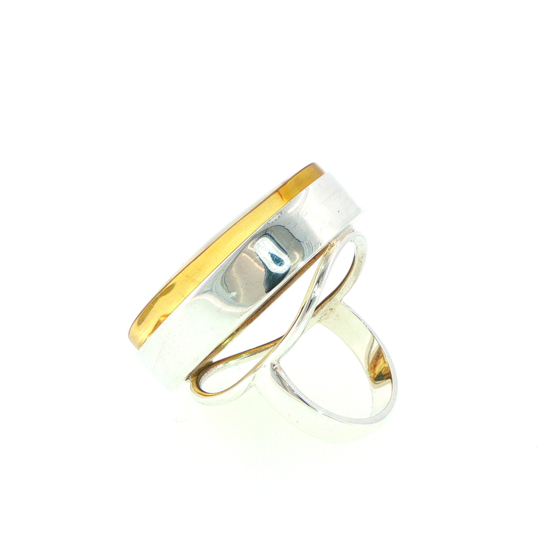 Oval Amber Ring in Silver with Natural Inclusions - Image 8