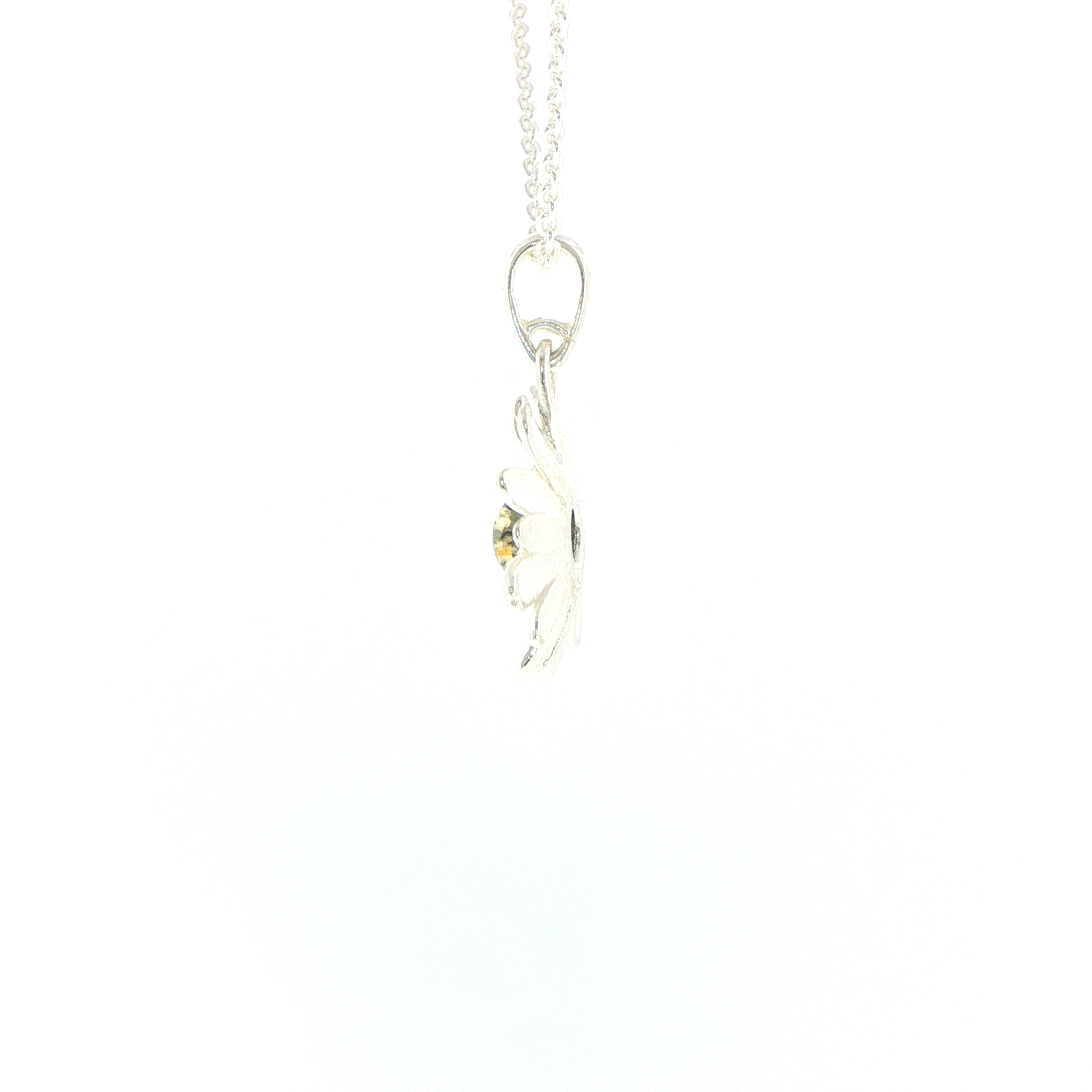 Daisy Charm Necklace with Green Amber Centre in Silver - Image 5