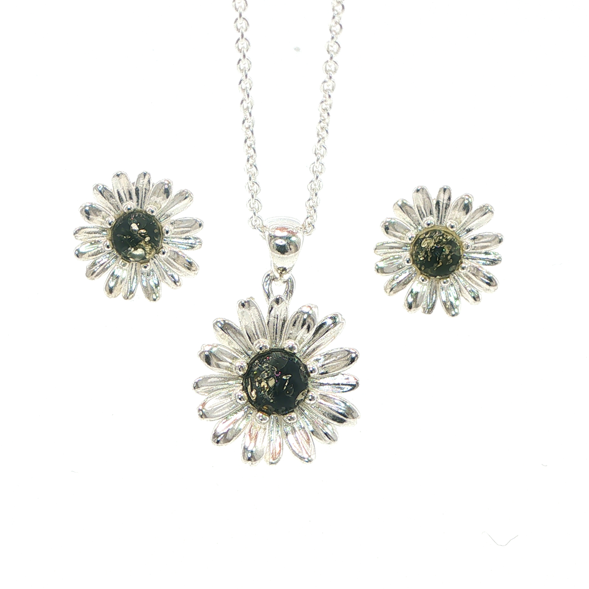 Daisy Stud Earrings with Green Amber Centre in Silver - Image 2