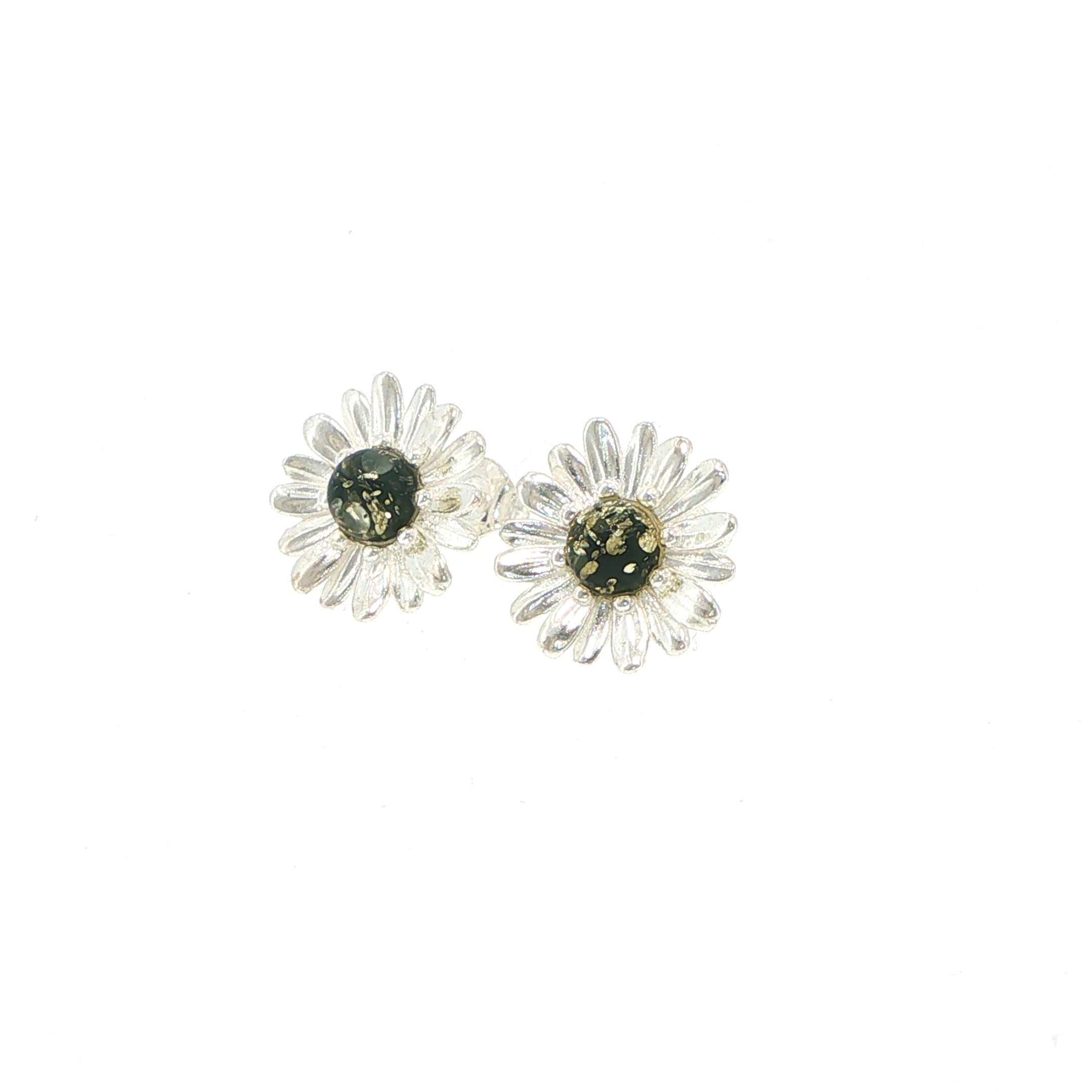 Daisy Stud Earrings with Green Amber Centre in Silver - Image 5