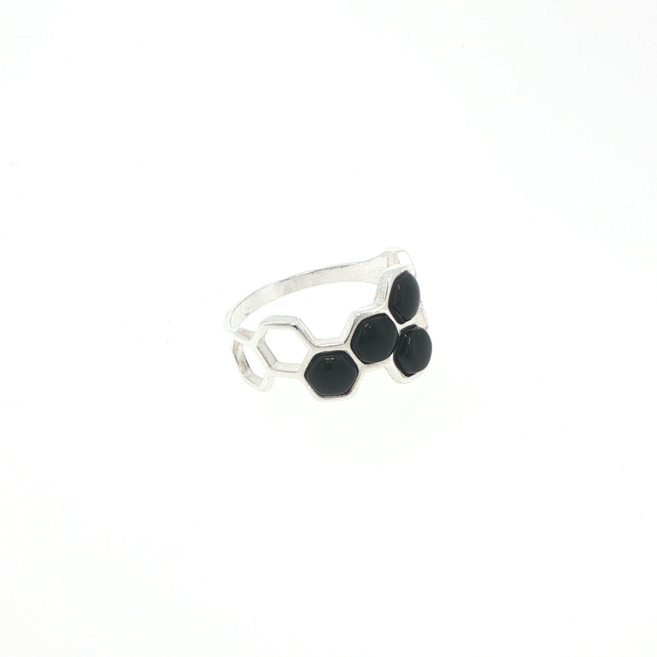 Honeycomb Ring with Whitby Jet Stones in Silver - Image 3