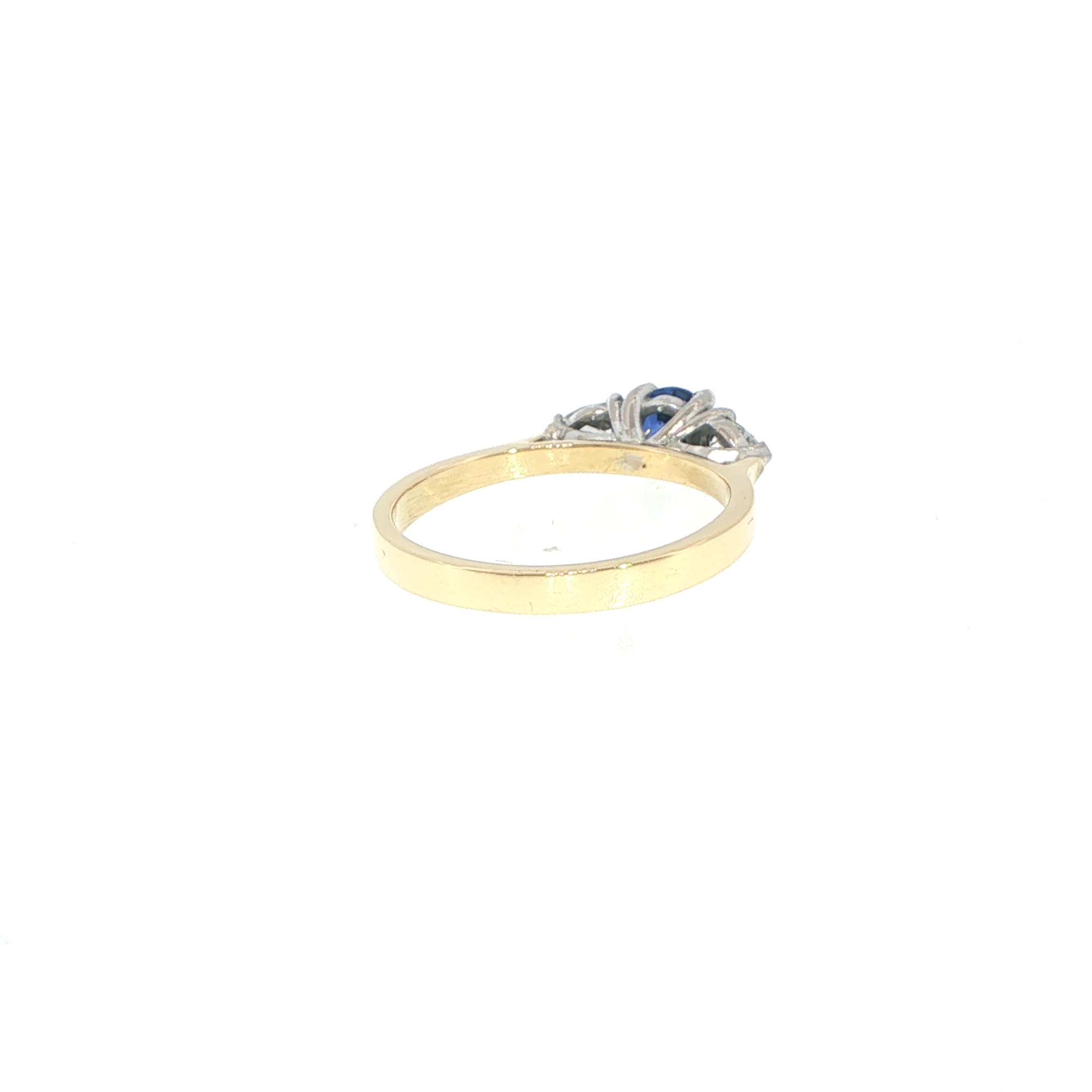 Royal Blue Sapphire Three-Stone Ring in 18ct Yellow Gold - Image 13