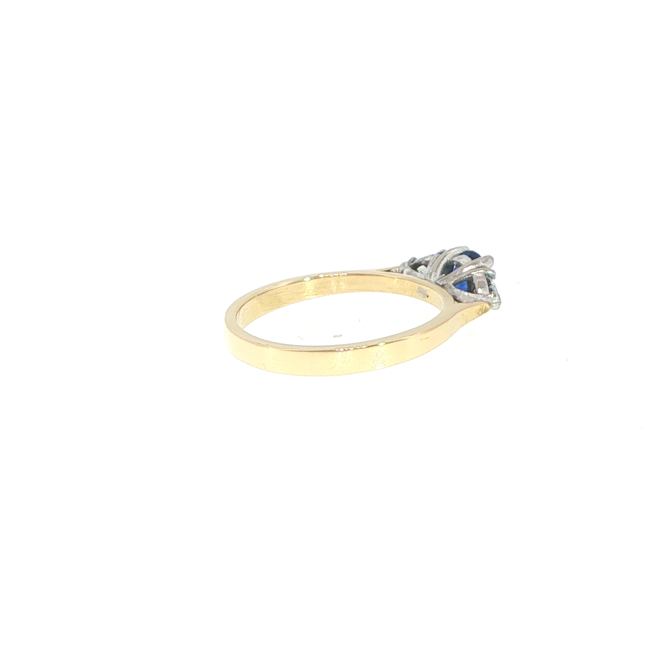 Royal Blue Sapphire Three-Stone Ring in 18ct Yellow Gold - Image 14