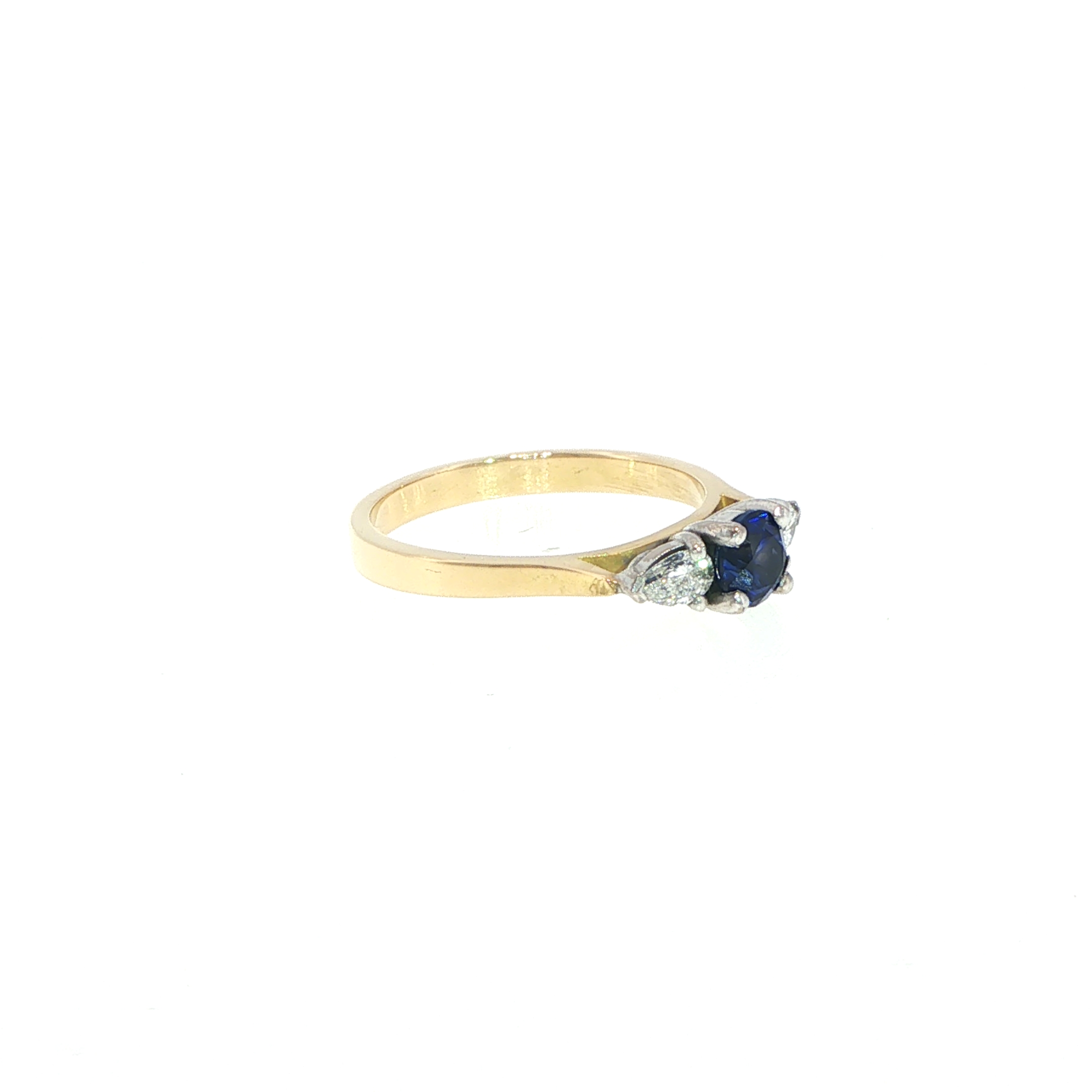 Royal Blue Sapphire Three-Stone Ring in 18ct Yellow Gold - Image 2