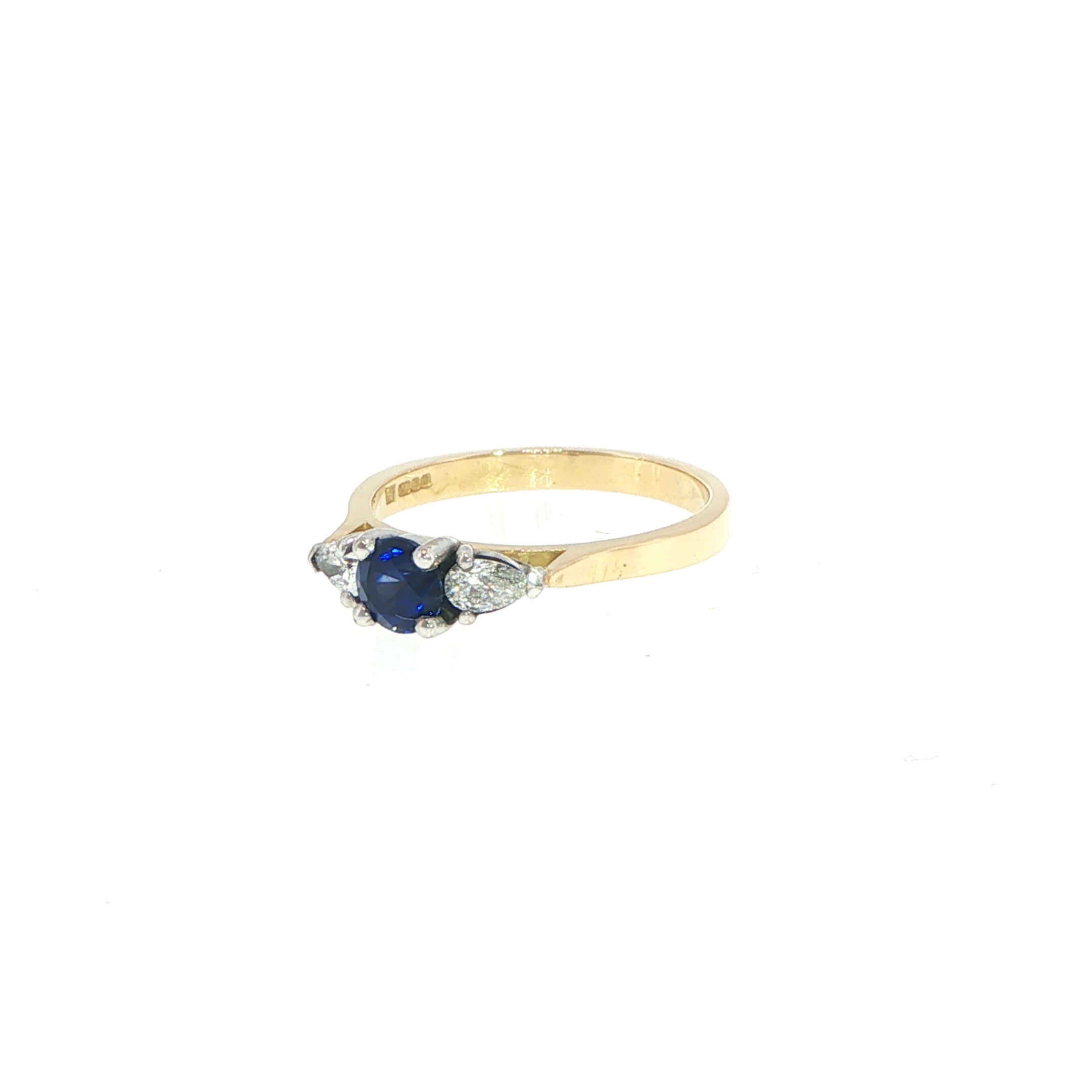 Royal Blue Sapphire Three-Stone Ring in 18ct Yellow Gold - Image 6