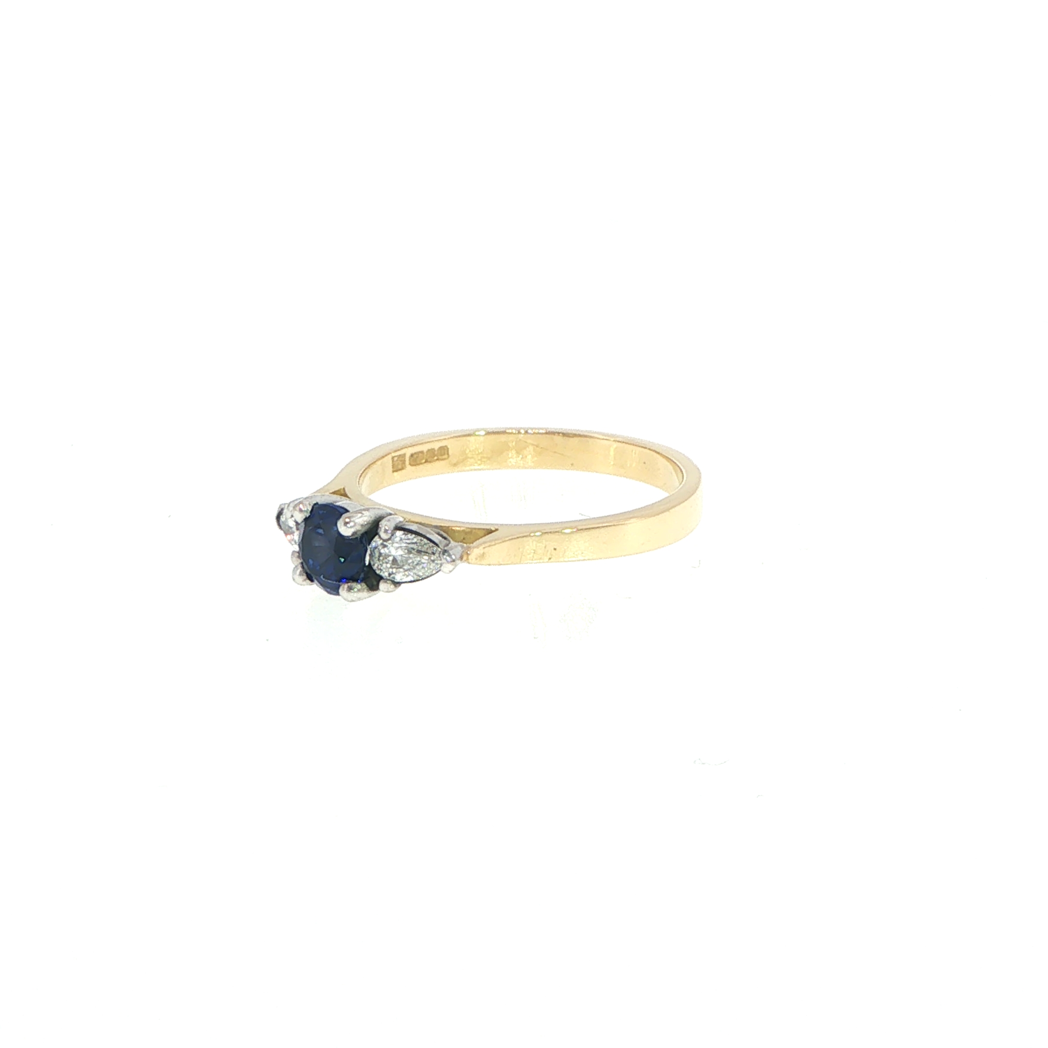 Royal Blue Sapphire Three-Stone Ring in 18ct Yellow Gold - Image 7