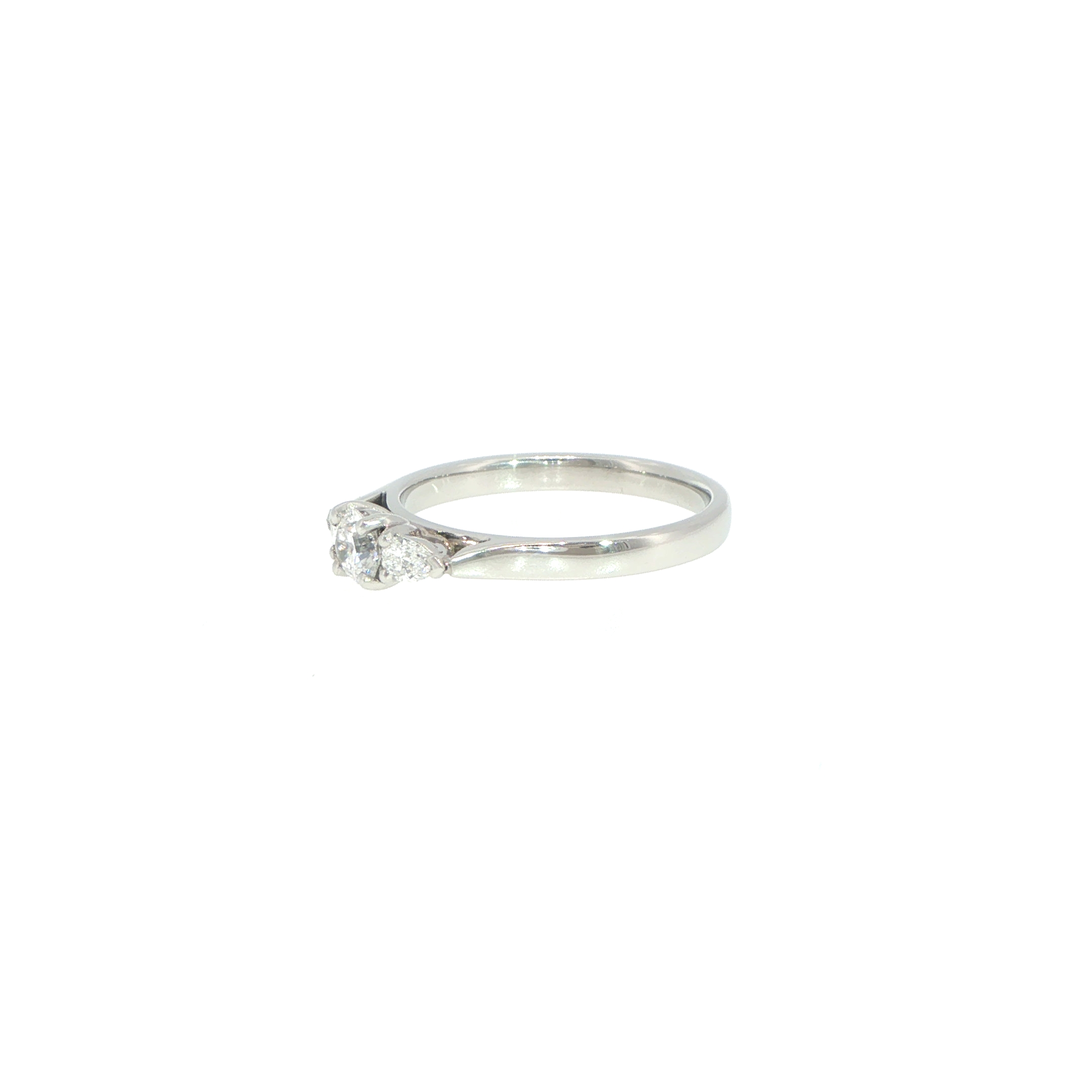 Platinum Three-Stone Diamond Ring - Image 5