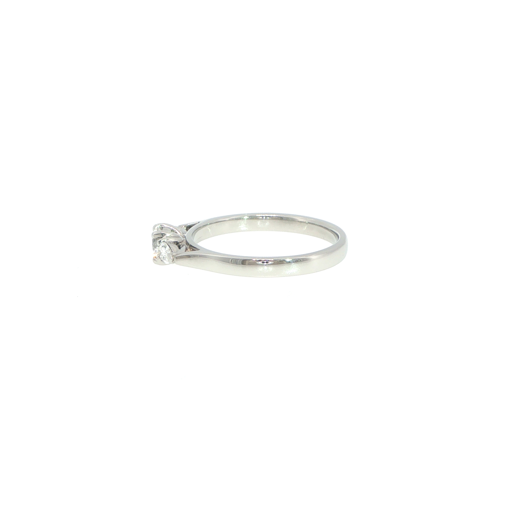 Platinum Three-Stone Diamond Ring - Image 6