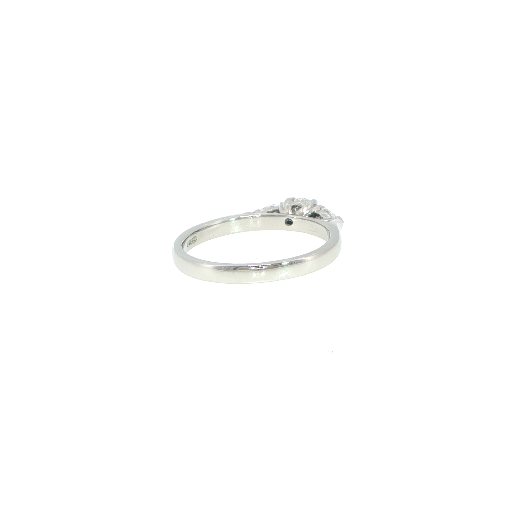 Platinum Three-Stone Diamond Ring - Image 10