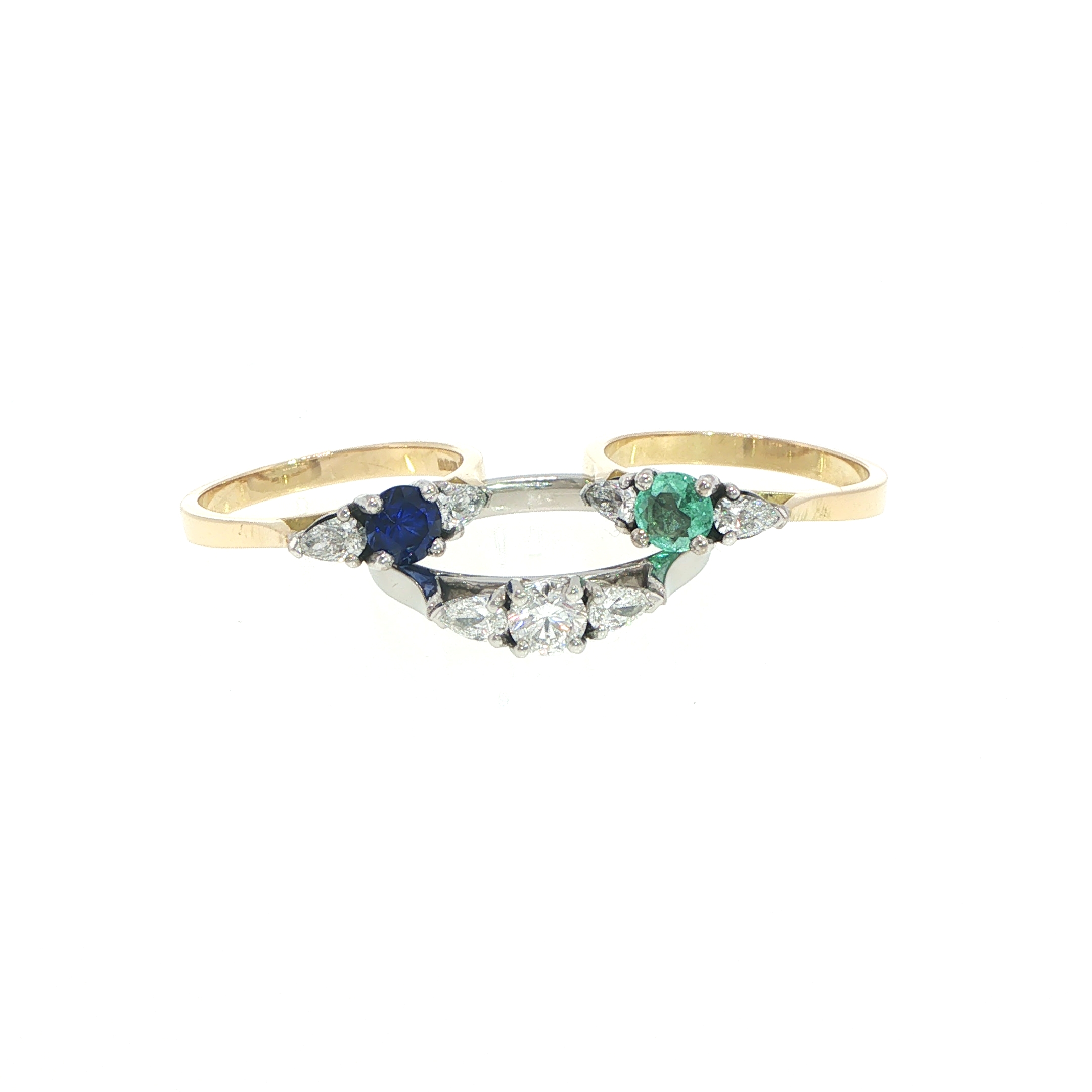Royal Blue Sapphire Three-Stone Ring in 18ct Yellow Gold - Image 21